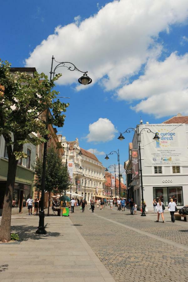 Corso Comfort Apartments Hermannstadt Exterior foto